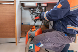 Güngören Lavabo Tikali Boru Açma